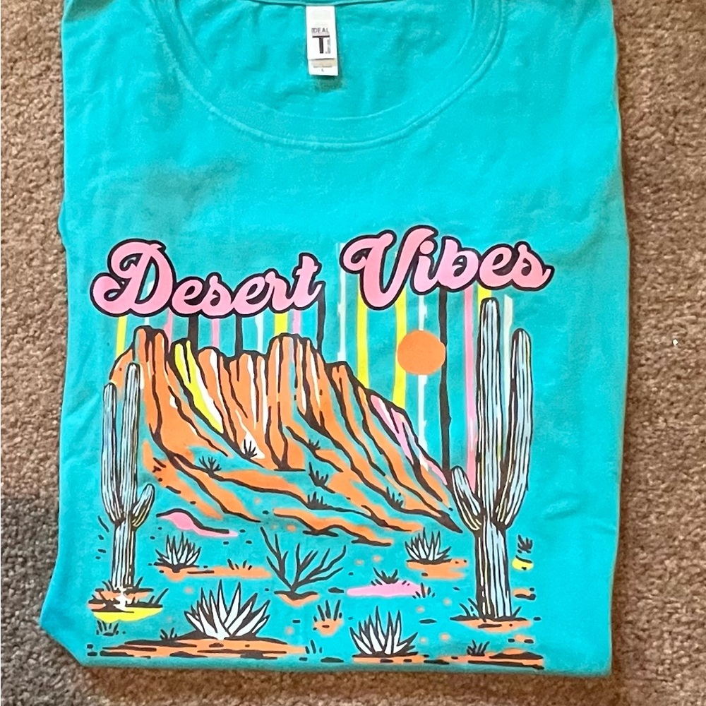 Desert Vibes Graphic T-Shirt